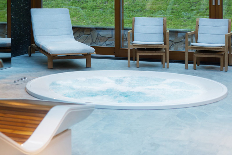 Whirlpool bathtubs
