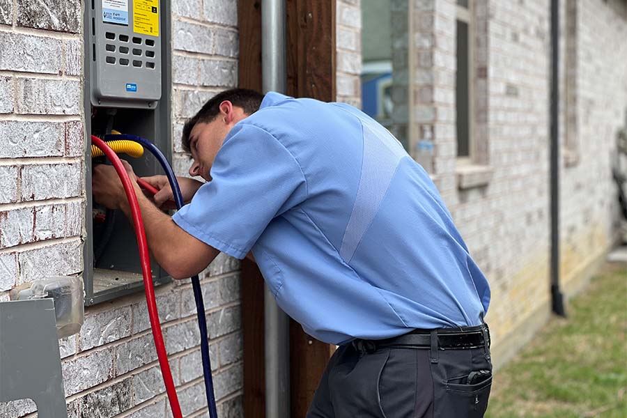 Tankless water heater repair in Lewisville